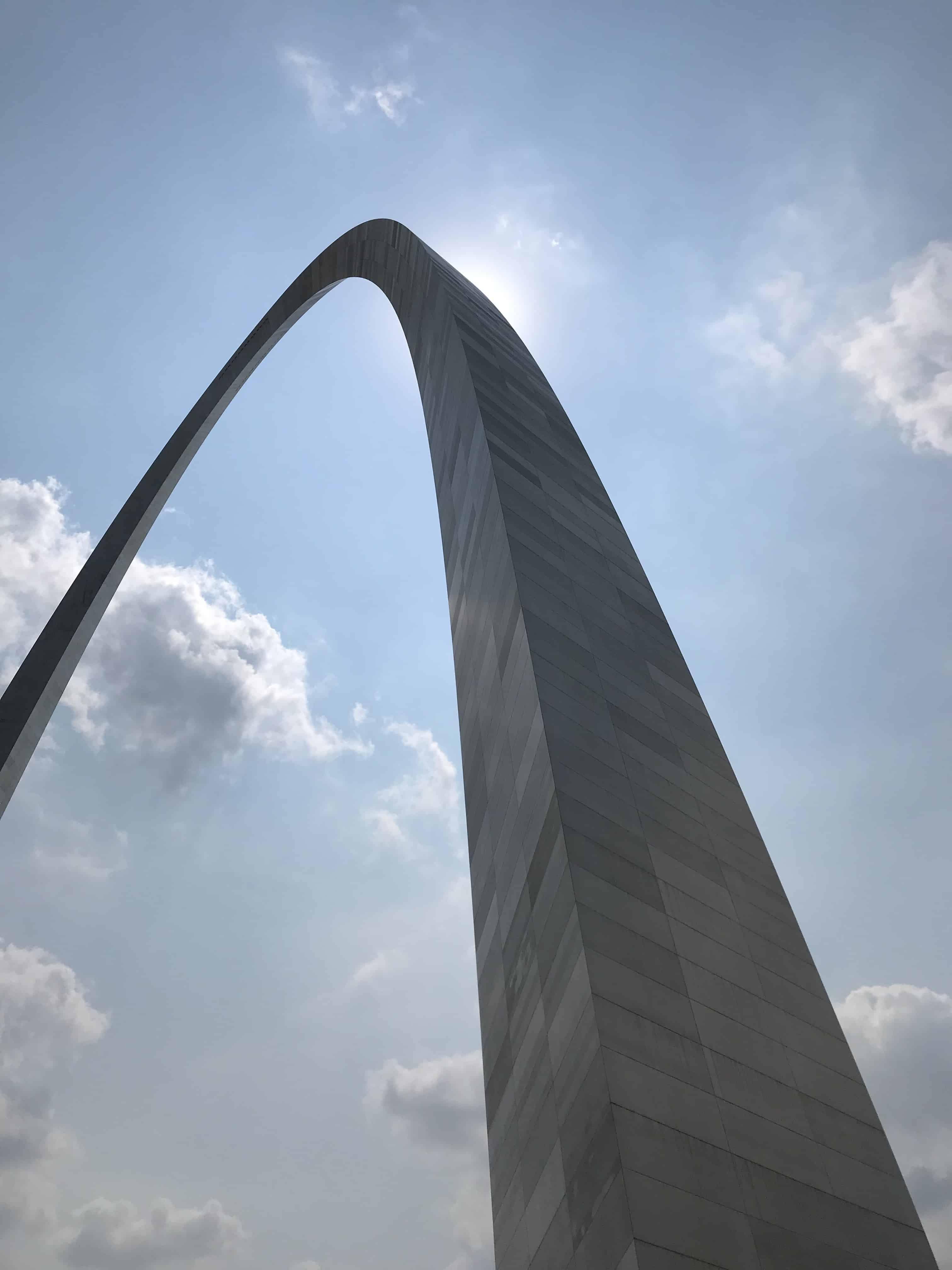 Gateway Arch NP, best known of the national parks in Missouri
