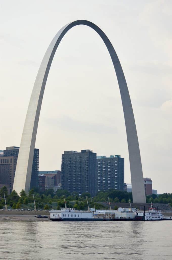 Gateway Arch NP viewed from the Mississippi riverboat cruise. There's no better way to see this gem of the national parks in Missouri!