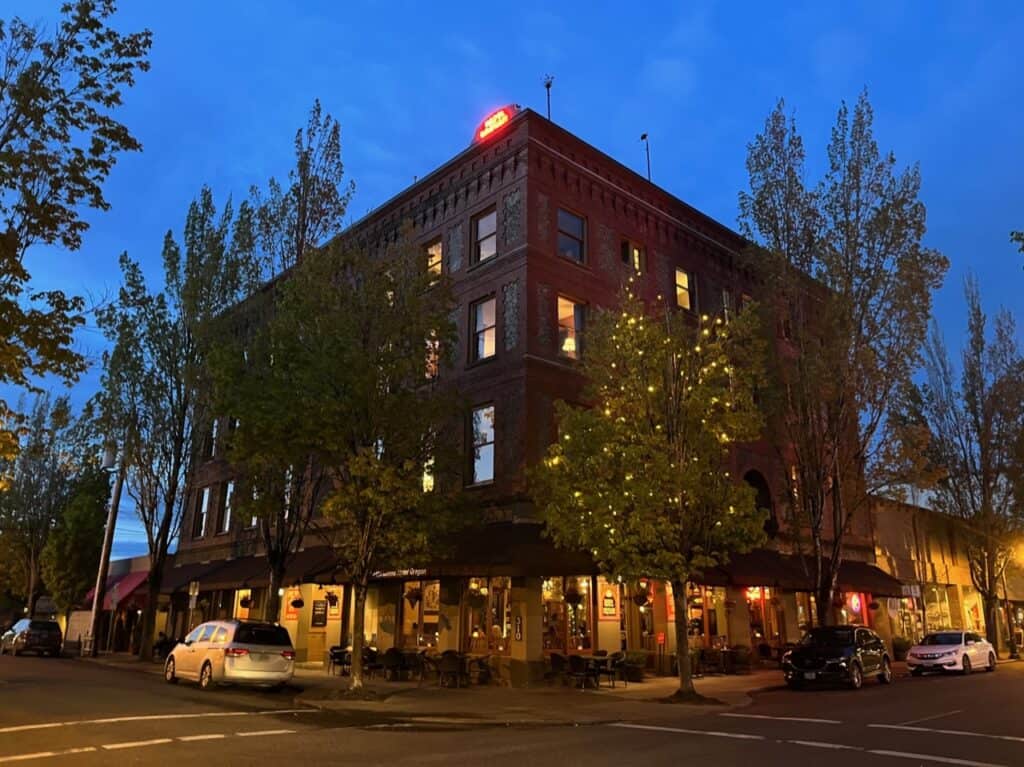 McMenamins Hotel Oregon at night