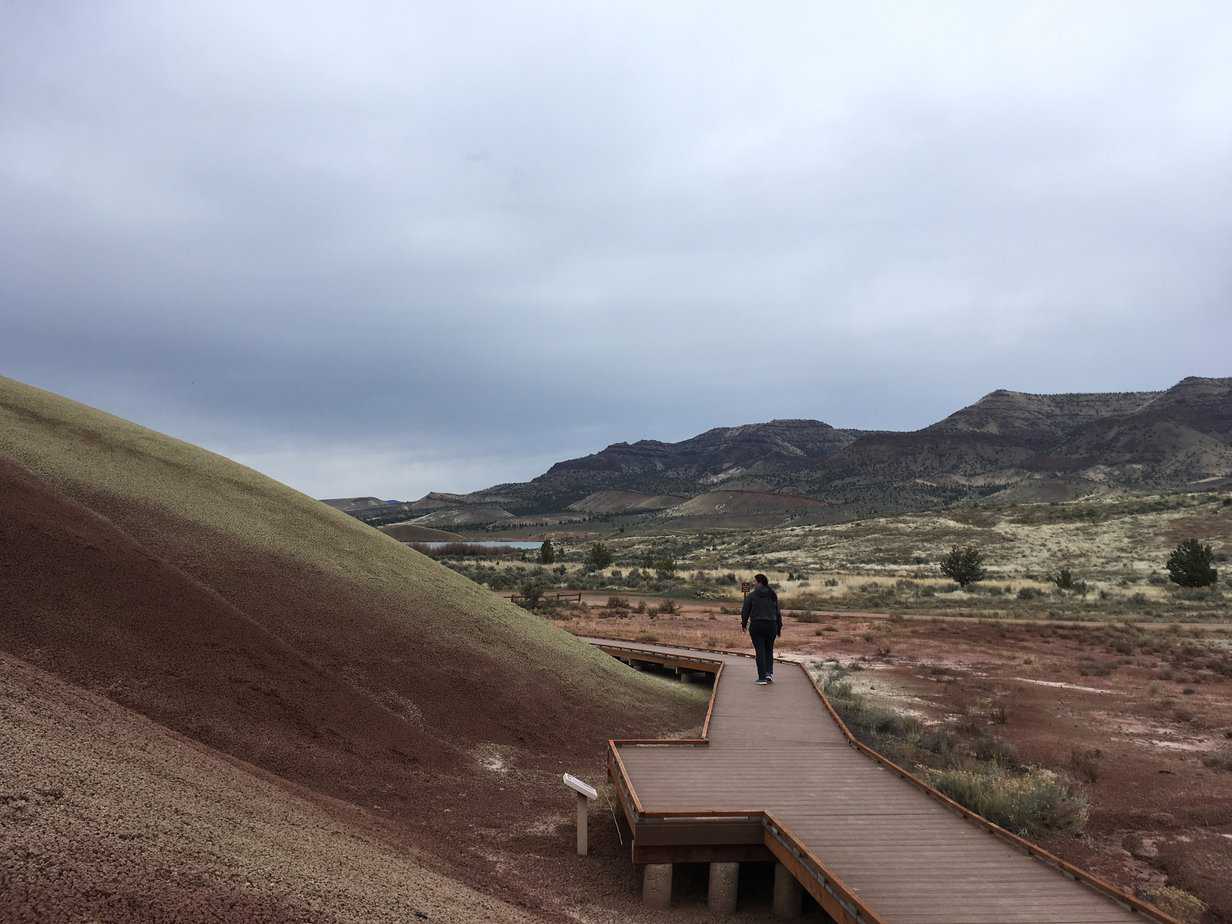 Painted Cove trail in the Painted Hills National Park.
