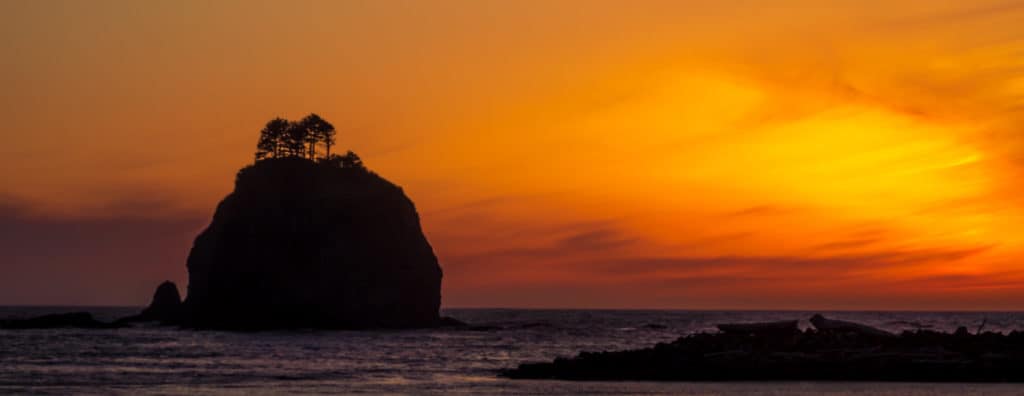 Evening sunset brings a close to the day at Olympic National Park. 