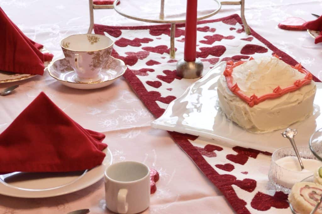Beautiful Valentine's Day tablescape.