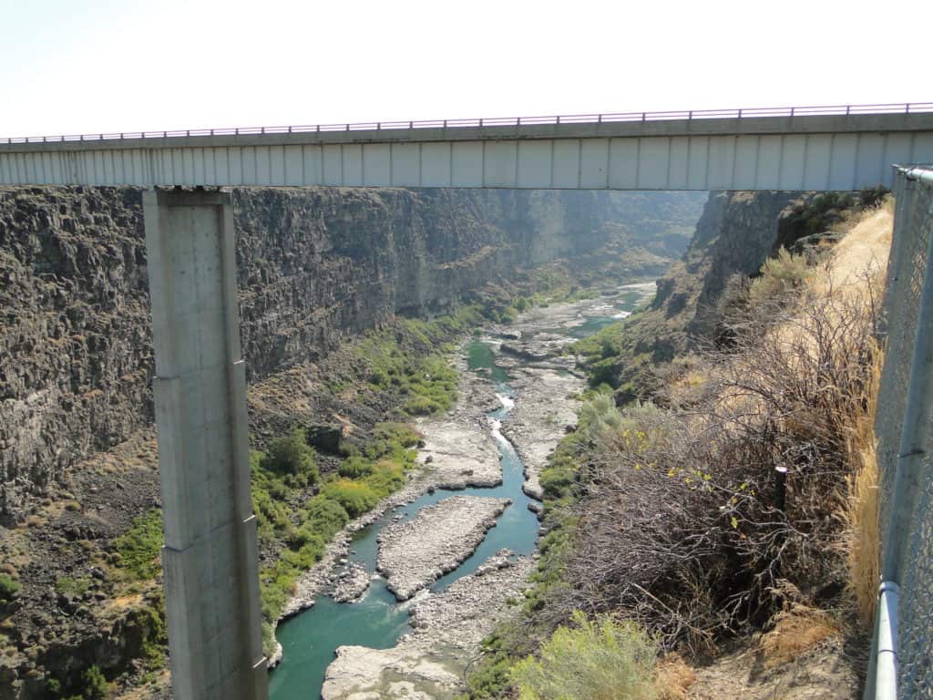 The modern-day Hansen Bridge provides safe passage over the Snake River Gorge. The Hansen Bridge is one of the 89 highest bridges in the US.