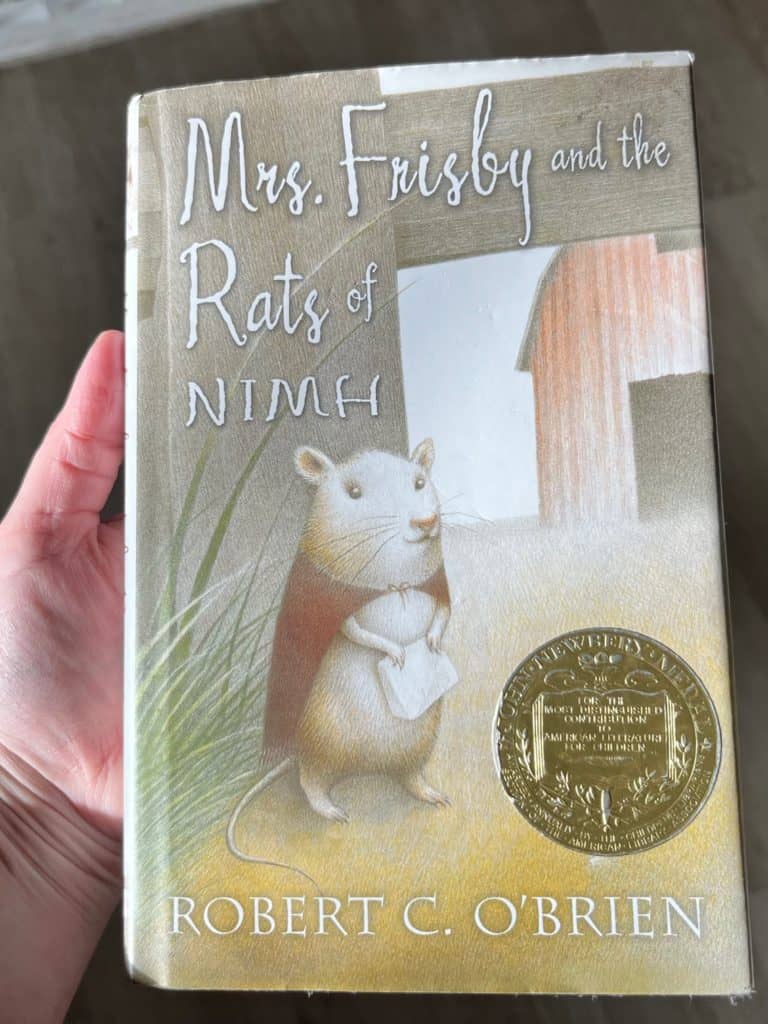 Mrs. Frisby and the Rats of NIMH. Science fiction books for 5th graders