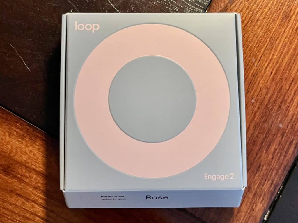 Box for rose colored Engage 2 Loop earplugs.