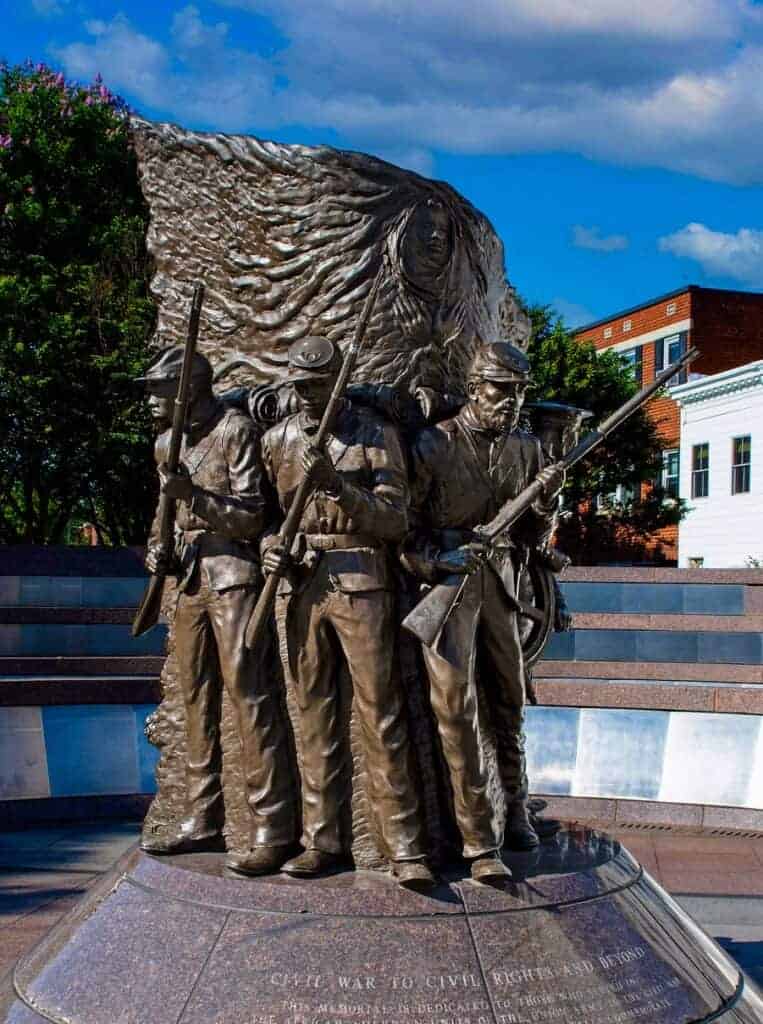 African American troops stand ready for battle in a the African American Civil War Memorial.