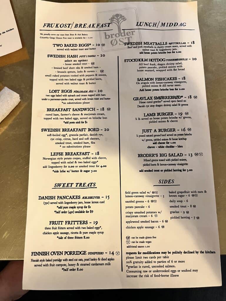 Broder Ost breakfast and lunch menu
