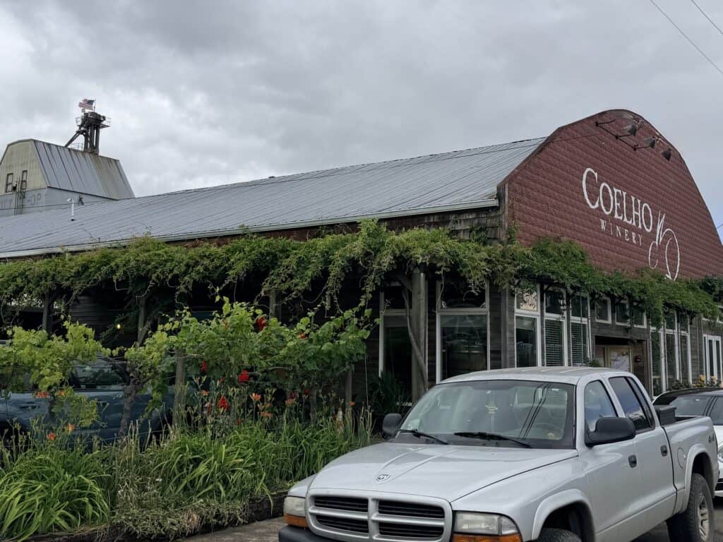 Coelho Winery tasting room in Amity
