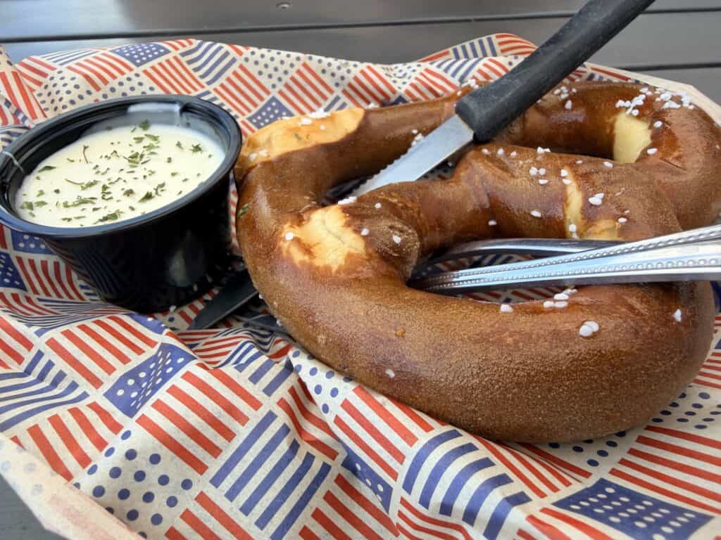 Fresh pretzel with dipping sauce