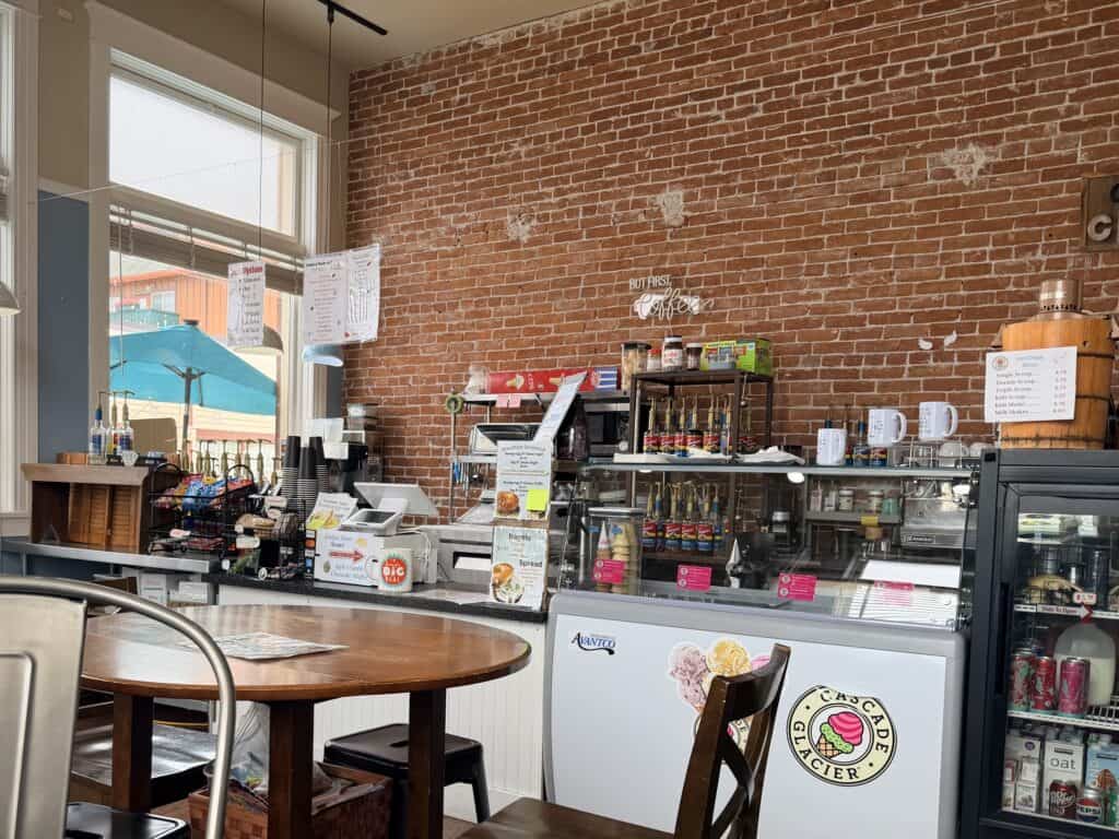 Order counter and tables at Chic Skape in Mt. Angel.