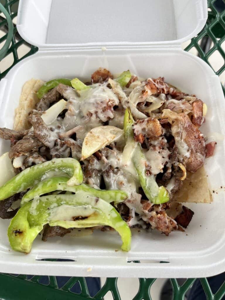 Quesadilla with toppings from El Caporal.